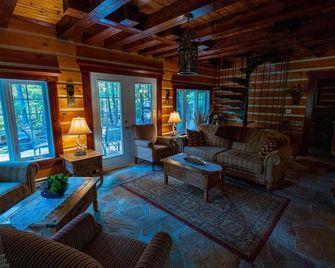 Domaine Riviere Sacacomie - Saint-Alexis-des-Monts - Lounge