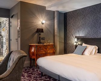 Les Jardins de Joséphine - Le Manoir - Évreux - Bedroom