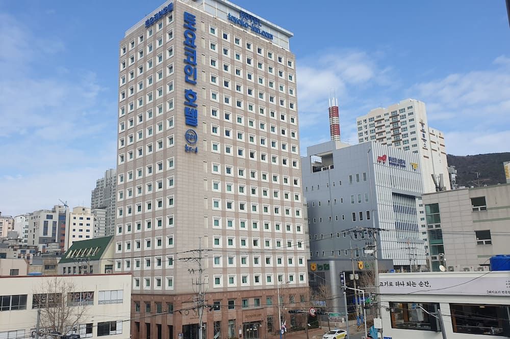 طوكيو إن بوسان سيومايون