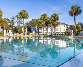 Legacy Vacation Resorts Kissimmee & Orlando - Near Disney - Kissimmee - Piscina