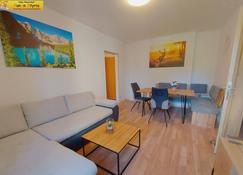 Sunside Apartments by FiS - Fun in Styria - Bad Mitterndorf - Restaurace