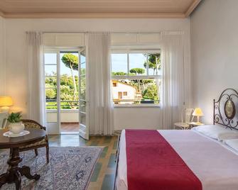 Hotel Villa Edera - Pietrasanta - Schlafzimmer