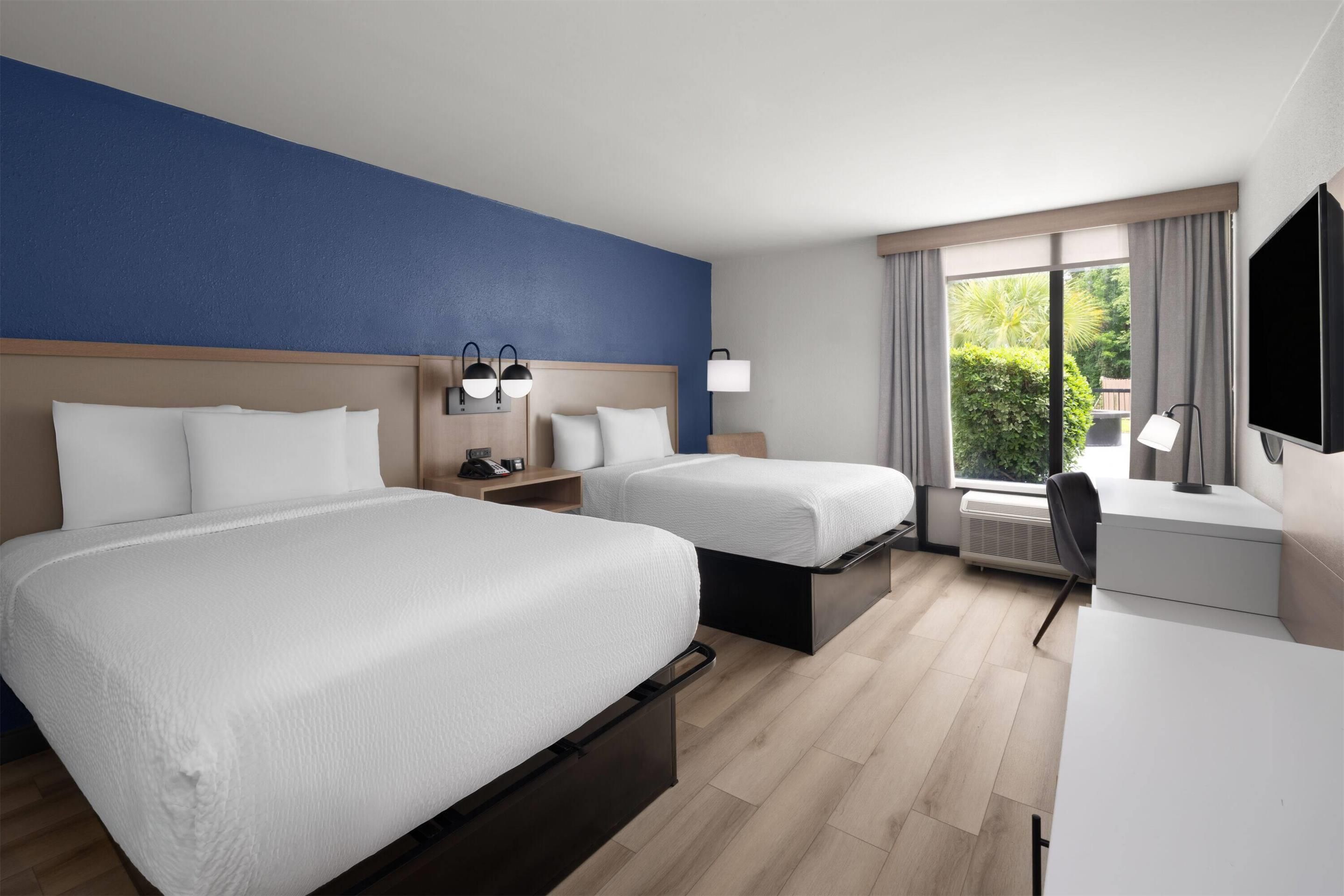 La Quinta Inn & Suites by Wyndham Myrtle Beach - Myrtle Beach - Soveværelse