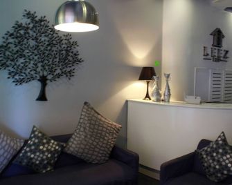 Leez Inn Malate - Manila - Sala de estar