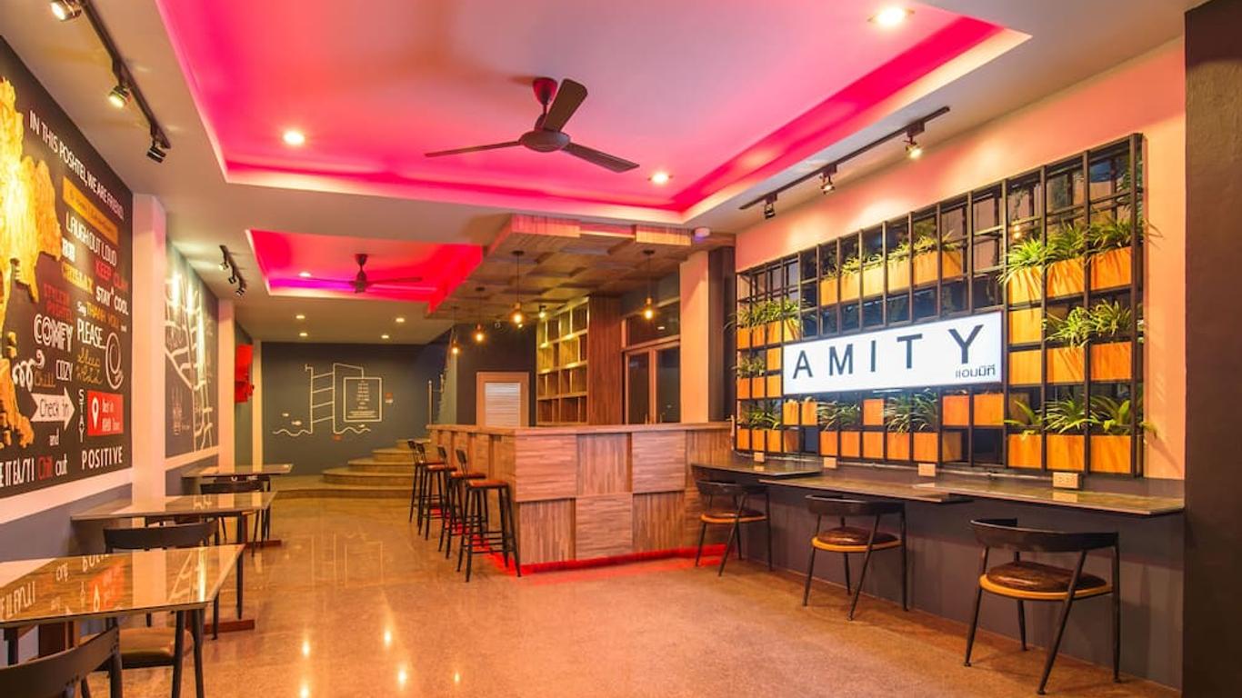 Amity Poshtel