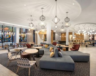 Hampton by Hilton Tallinn - Tallinn - Lounge