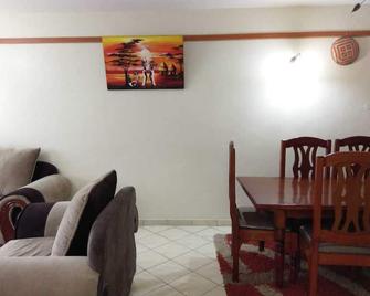 Ferrari Home Nakuru. - Nakuru - Restaurant