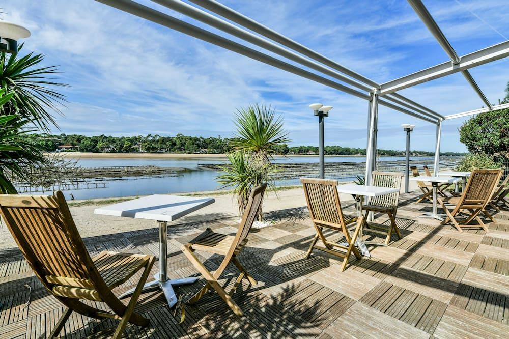 Hotel Le Pavillon Bleu - Hossegor - Patio