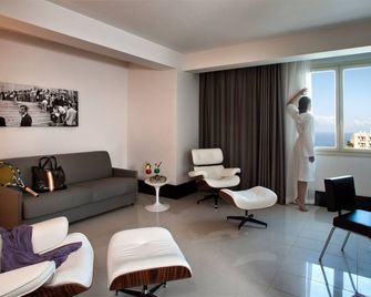Domina Zagarella Sicily - Santa Flavia - Living room