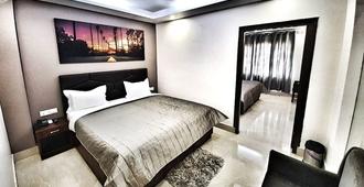 Hotel Delhi Aerocity - New Delhi - Soverom