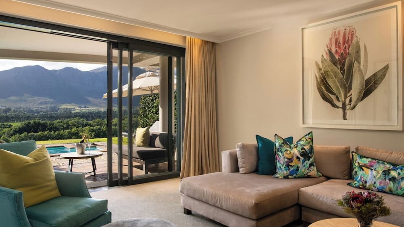 Mont Rochelle Hotel and Vineyard