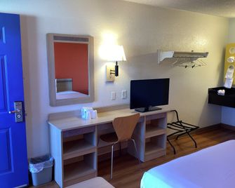Motel 6 Palm Springs North - Palm Springs
