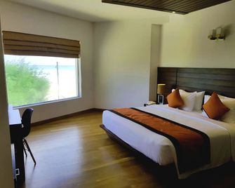 Nilaveli Beach Hotel - Trincomalee