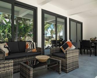 The Oasis Residence - Jambiani - Σαλόνι