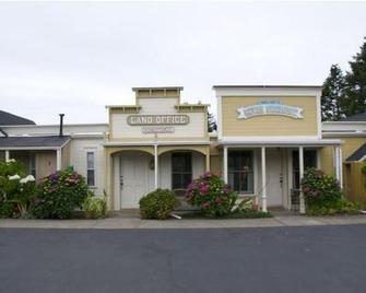 Blackberry Inn - Mendocino - Bygning