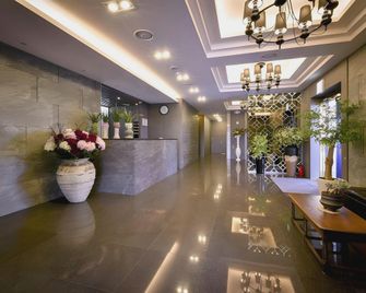Hotel Arisu - Gimpo - Lobby