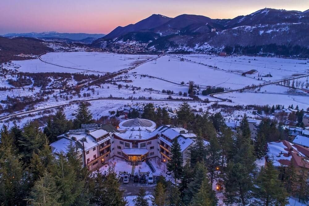 Cipriani Park Hotel - Rivisondoli - Buiten zicht