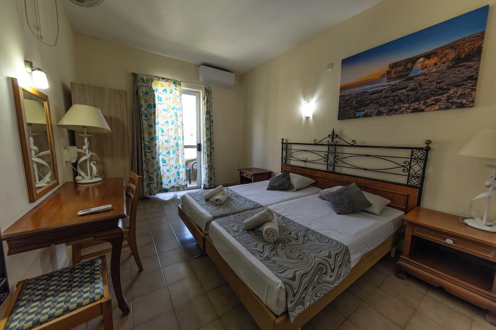 كاورا بوينت هولدياي كومبليكس