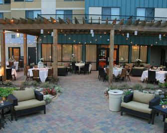Courtyard Statesville Mooresville/Lake Norman - Statesville - Restaurante