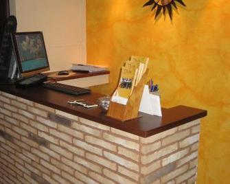 Thalia Hotel - Palekastro - Front desk