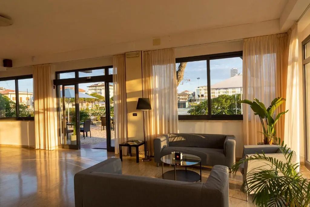 هوتل أطلس بي آند بي - سسيناتيكو