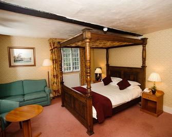 Howfield Manor Hotel - Canterbury - Bedroom