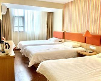 Pebble Motel (Kunming Dounan Flower City Longcheng Street) - Kunming - Chambre