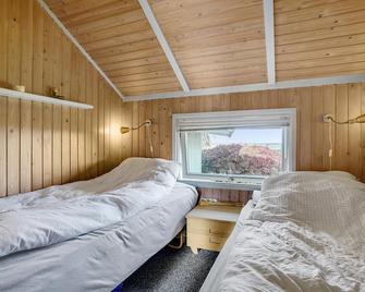 Holiday Home Kystvejen Køge Ix - Køge - Schlafzimmer