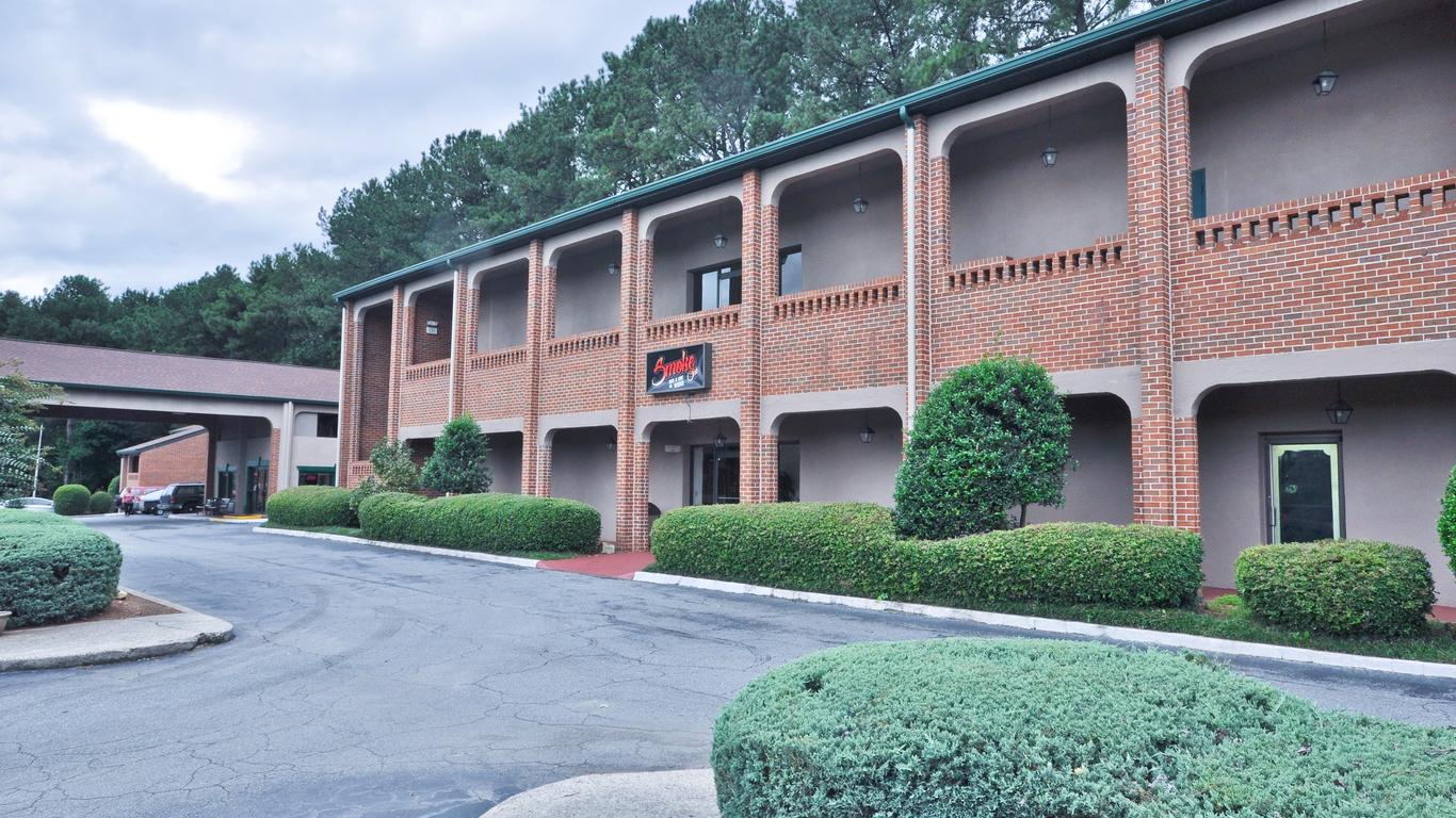 Country Hearth Inn & Suites Marietta