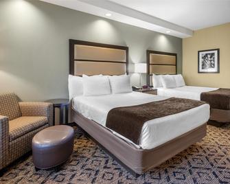 Best Western Plus College Park Hotel - College Park - Bedroom