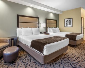 Best Western Plus College Park Hotel - College Park - Bedroom