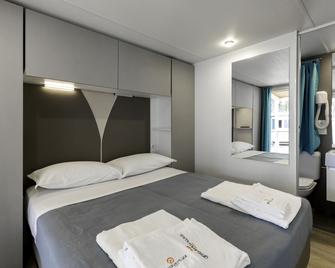 Ca' Pasquali Village - Cavallino Treporti - Chambre