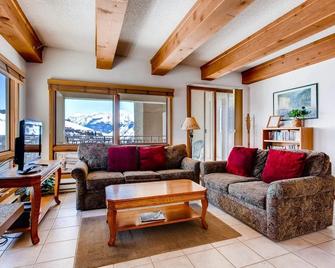 2BR View of Mt. Crested Butte and Lift - No Cleaning Fee! - Crested Butte - Living room