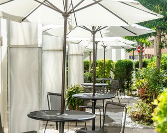 Hotel Jal City Kannai Yokohama - Yokohama - Patio