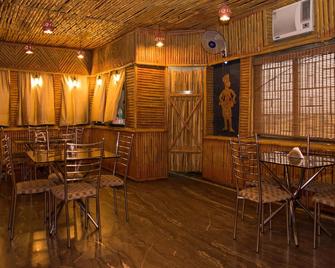 OYO 3257 Kamala Inn - Dankuni - Restaurant