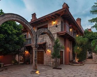 Hotel Morelia Boutique Villa Italia - Morelia - Building