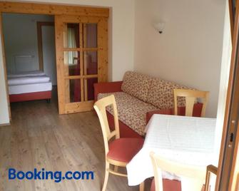 Appartement & Hotel Innerhofer - Gais - Soggiorno