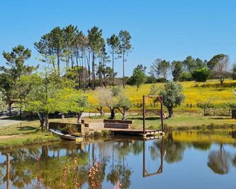 Teima, Alentejo Sw - Sao Teotonio - Buiten zicht