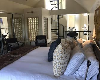Hygge Tower Apartment - Solvang - Bedroom