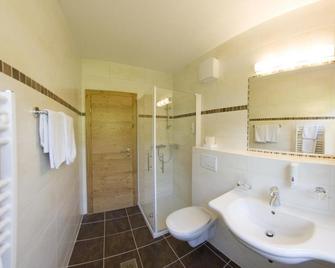 Salzburger Dolomitenhof - Annaberg im Lammertal - Bathroom