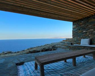 Villa Mariana by Boutique - Folegandros - Balcon