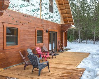 L'Anse 750 sur la rivière Sacacomie - Saint-Alexis-des-Monts - Patio