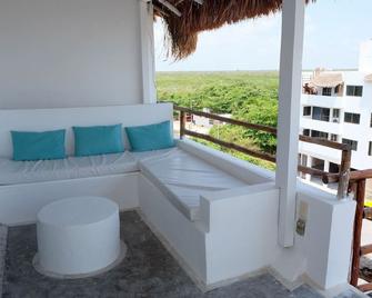 Anacapri Suite - 4th Floor Penthouse Beach Front - 瑪雅海灘 - 陽台