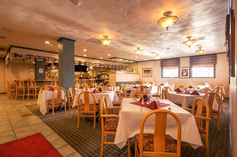 أوكلاند إيربورت إكسيكيوتيف هوتل - أواكلاند (كاليفورنيا) - مطعم