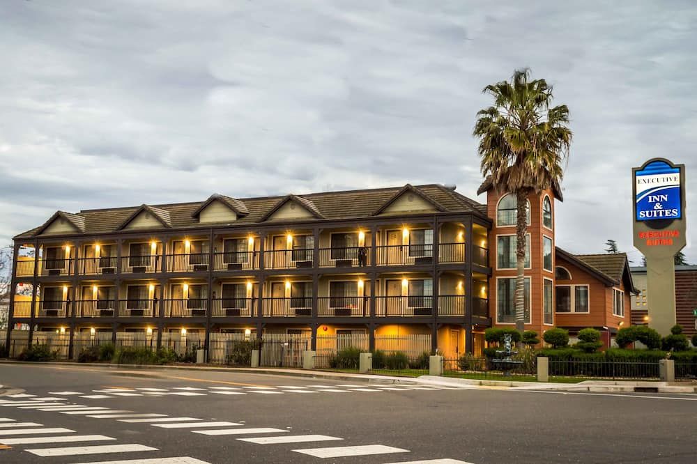 Executive Inn & Suites Sacramento - סקרמנטו - בניין