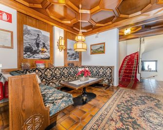 Hotel Pontives - Ortisei - Lounge