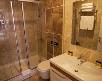 Helikon Business Hotel - Istanbul - Bad