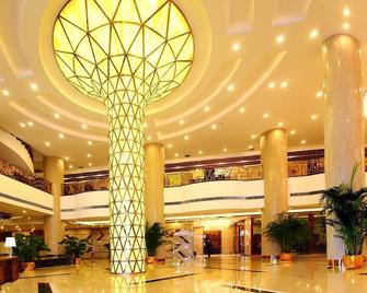 Grand Metropark Hotel Shangqiu - Shangqiu - Лоббі