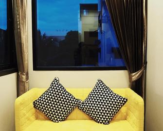 A3 Living - Surat Thani - Sala de estar