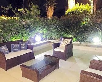 Regency Residence with Pool - Next the Beach - Herzliya - Patio